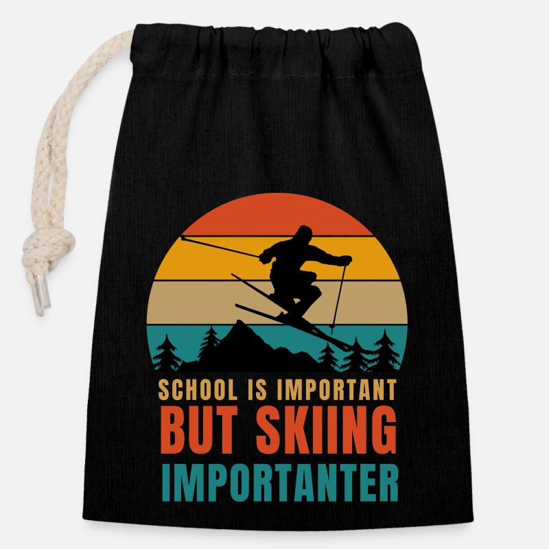 school is important but skiing importanter - Closable cotton gift bag (14x20cm) - black