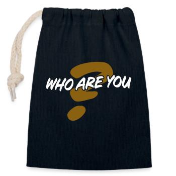 Who are you - Closable cotton gift bag (14x20cm) - navy - Front