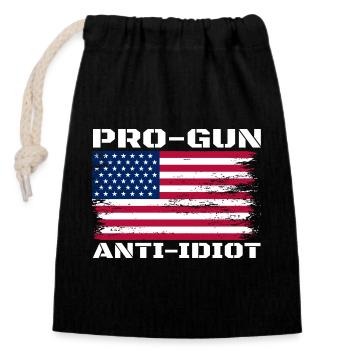 Pro-guns, anti-idiot - Closable cotton gift bag (14x20cm) - black - Front