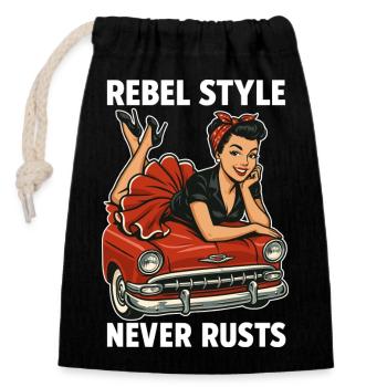 Rockabilly Pin-Up: Rebel Style Never Rusts Retro - Verschließbarer Geschenkbeutel aus Baumwolle (14x20cm) - Schwarz - Vorne