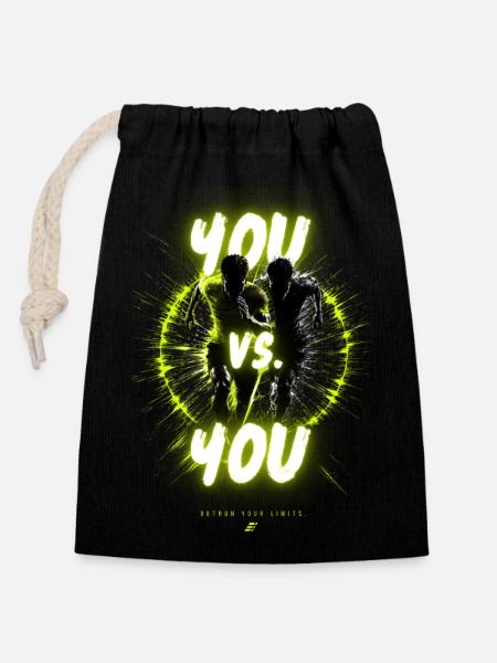 YOU vs YOU Fitness-Duell - Verschließbarer Geschenkbeutel aus Baumwolle (14x20cm) - Schwarz