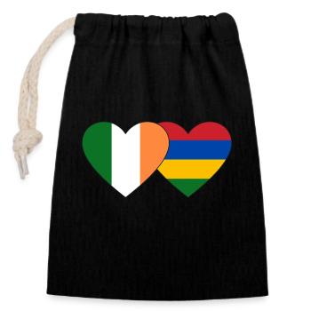 Ireland Mauritius Flag Heart - Closable cotton gift bag (14x20cm) - black - Front