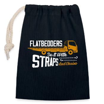 Flatbedders Do It With Straps And Chains Tow Truck - Closable cotton gift bag (14x20cm) - navy - Front