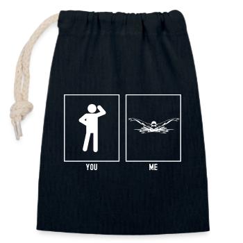 Sie - Ich - Schwimmen Athletisch - Verschließbarer Geschenkbeutel aus Baumwolle (14x20cm) - Navy - Vorne