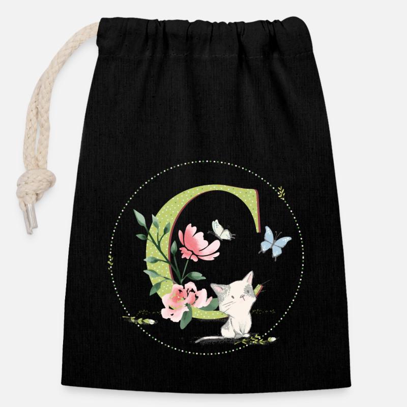 Initial letter C with cat - Closable cotton gift bag (14x20cm) - black