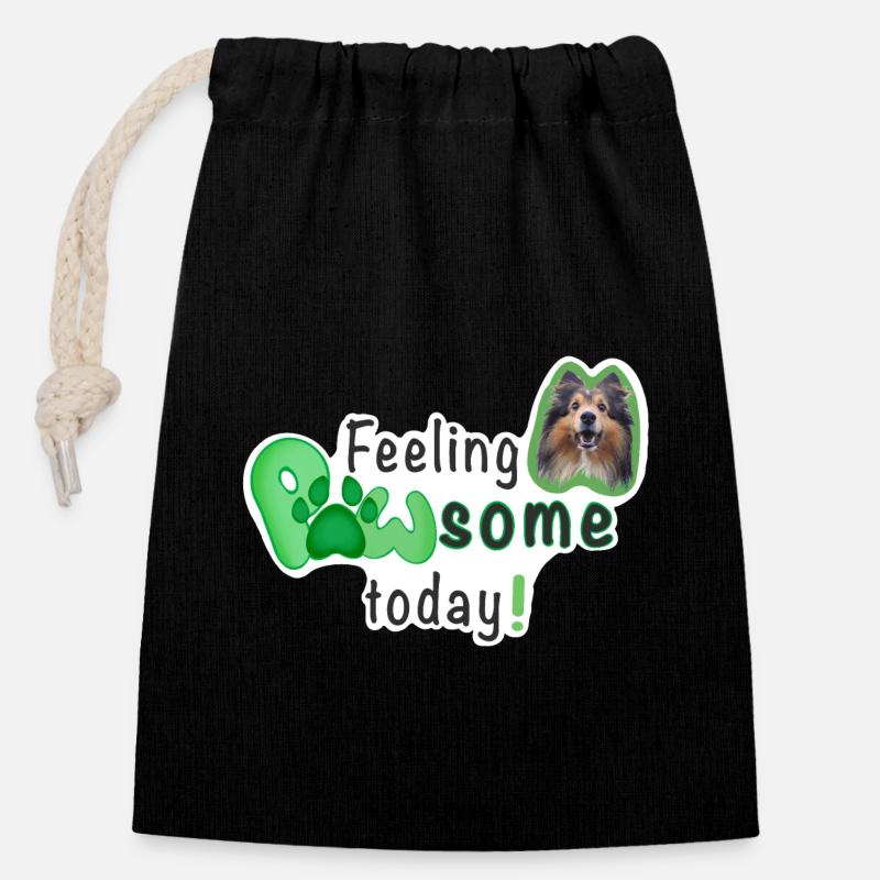 Feeling PAWSOME today! Hund Sheltie Pfote Grün - Verschließbarer Geschenkbeutel aus Baumwolle (14x20cm) - Schwarz