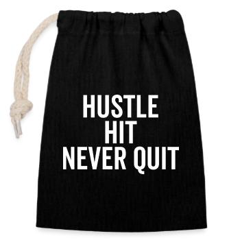 Hustle Hit Never Quit - Closable cotton gift bag (14x20cm) - black - Front