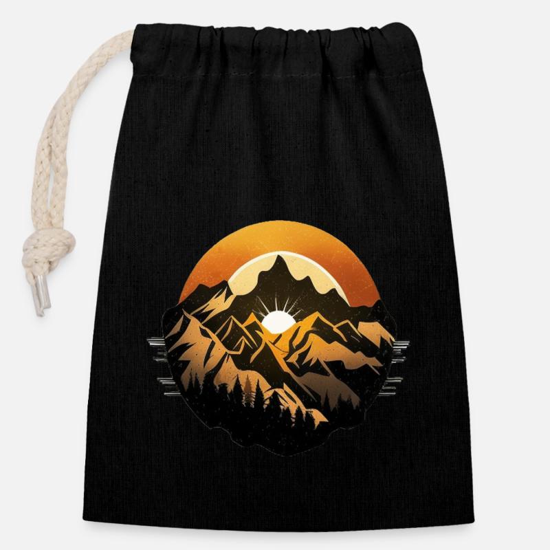 mountains - Closable cotton gift bag (14x20cm) - black