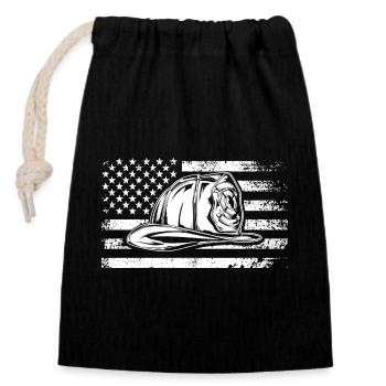 Patriotic Cap on Distressed Flag - Closable cotton gift bag (14x20cm) - black - Front
