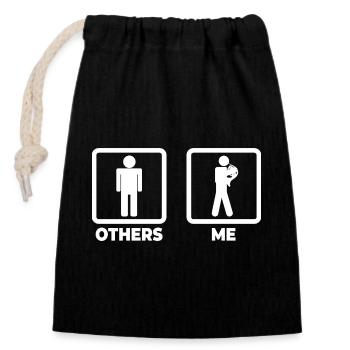 Hornist stick figure - Closable cotton gift bag (14x20cm) - black - Front