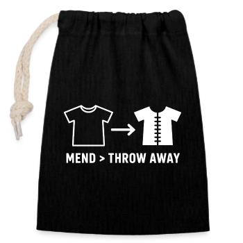 Mend Throw Away Sichtbare Reparatur - Verschließbarer Geschenkbeutel aus Baumwolle (14x20cm) - Schwarz - Vorne