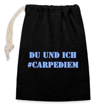 Du und Ich - Carpe Diem - Verschließbarer Geschenkbeutel aus Baumwolle (14x20cm) - Schwarz - Vorne