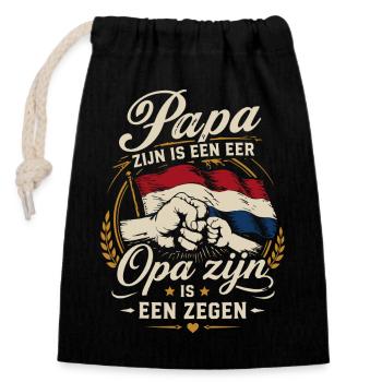 Stolzer Papa & Opa – Segen und Ehre Design - Verschließbarer Geschenkbeutel aus Baumwolle (14x20cm) - Schwarz - Vorne