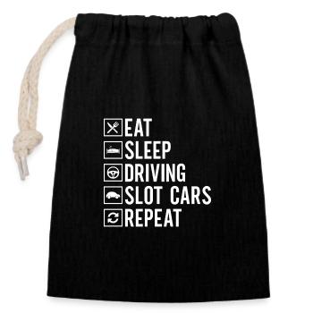 Manger dormir conduire des voitures de machine à sous répéter les courses de voitures de course - Sac cadeau en coton avec cordon (14 x 20 cm) - noir - Devant