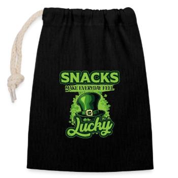 Des collations qui font que tous les jours se sentent chanceux pour la Saint-Patrick - Sac cadeau en coton avec cordon (14 x 20 cm) - noir - Devant