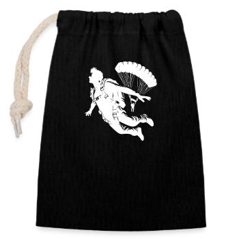 Two skydivers skydiving - Closable cotton gift bag (14x20cm) - black - Front