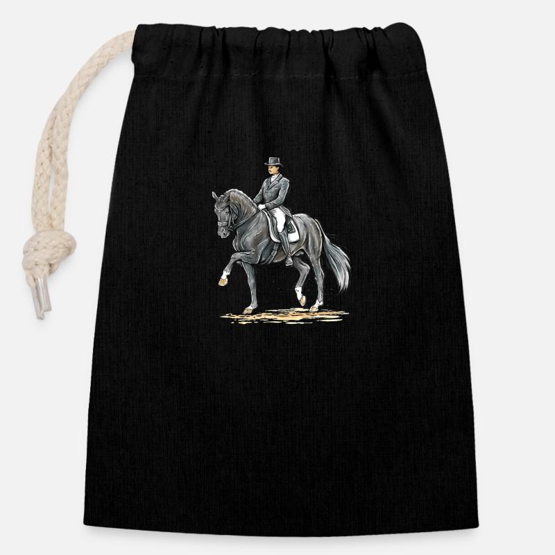 Totilas at a strong trot - Closable cotton gift bag (14x20cm) - black