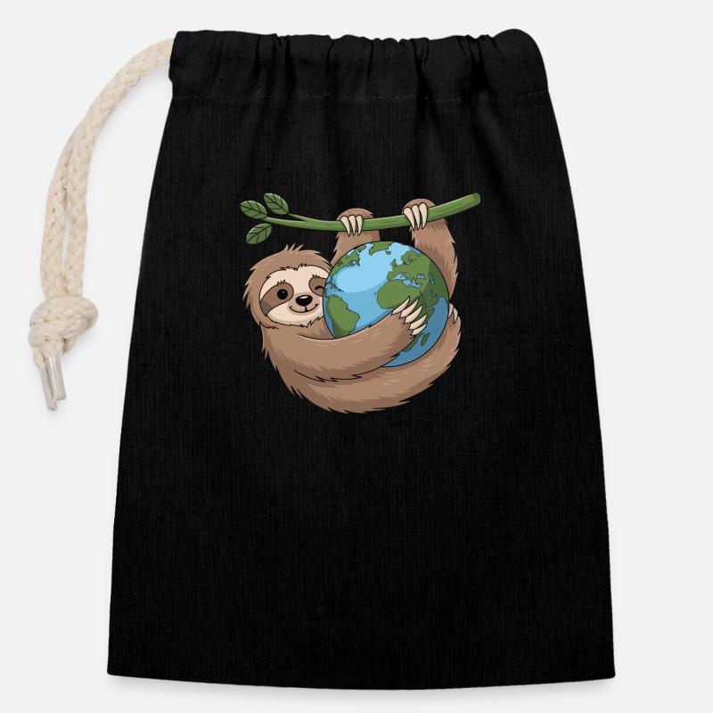 Caring Sloth Hugging Earth - Closable cotton gift bag (14x20cm) - black