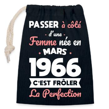 Anniversaire 60 ans - Née en Mars 1966 - Sac cadeau en coton avec cordon (14 x 20 cm) - bleu marine - Devant