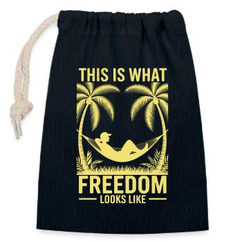 Freedom Vacation Relaxing Hammock Palm Trees Sun Tee - Closable cotton gift bag (14x20cm) - navy - Front