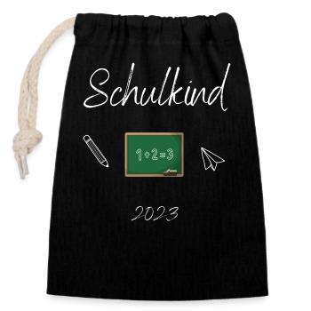 Schulkind 2023 - Erster Schultag - Einschulung - Verschließbarer Geschenkbeutel aus Baumwolle (14x20cm) - Schwarz - Vorne