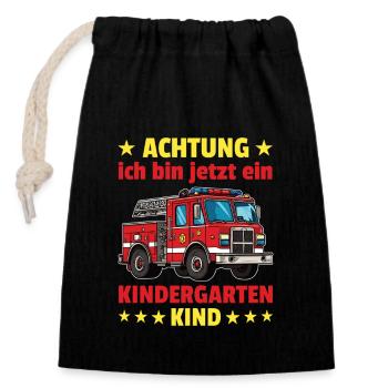 Attention I am now a kindergarten child - Closable cotton gift bag (14x20cm) - black - Front