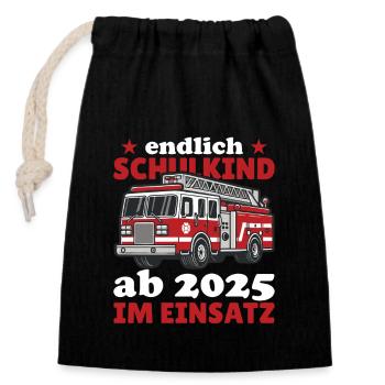 endlich Schulkind ab 2025 im Einsatz Feuerwehr - Verschließbarer Geschenkbeutel aus Baumwolle (14x20cm) - Schwarz - Vorne