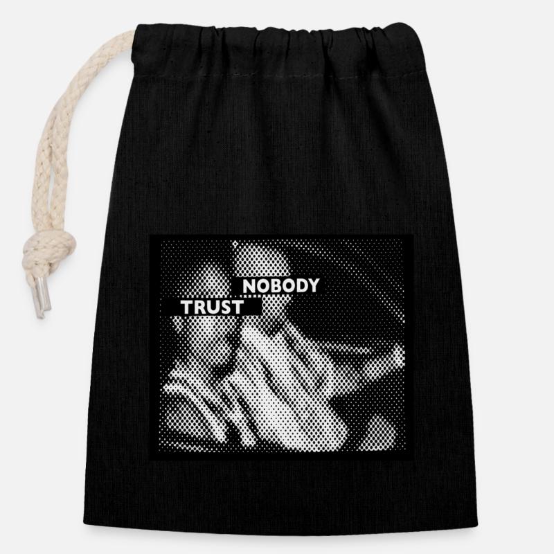 Gangsta Rap Graphic Nobody Trust - Closable cotton gift bag (14x20cm) - black