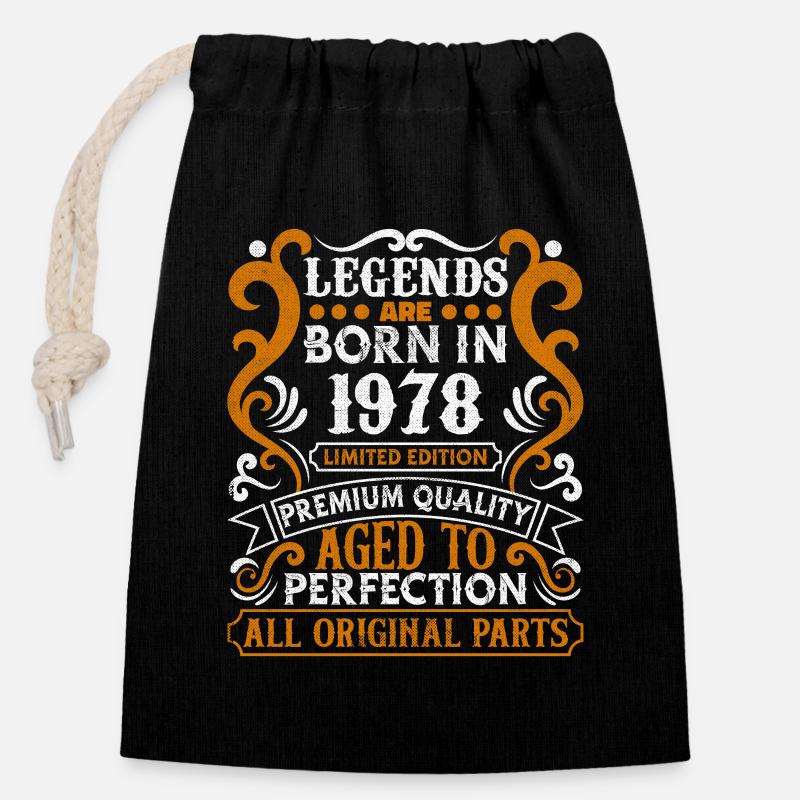 Legends Are Born In 1978 Birthday Gift -1978 - Closable cotton gift bag (14x20cm) - black