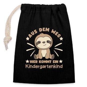 Hier kommt ein Kindergartenkind Faultier - Verschließbarer Geschenkbeutel aus Baumwolle (14x20cm) - Schwarz - Vorne