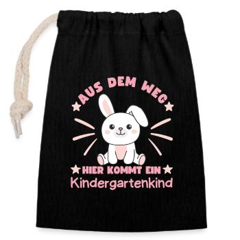 Aus Dem Weg Hier Kommt Ein Kindergartenkind Hase - Verschließbarer Geschenkbeutel aus Baumwolle (14x20cm) - Schwarz - Vorne