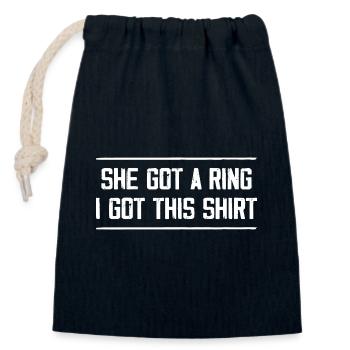Sie Got A Ring Ich Hab Dieses Shirt | Verlobungsfeier - Verschließbarer Geschenkbeutel aus Baumwolle (14x20cm) - Navy - Vorne