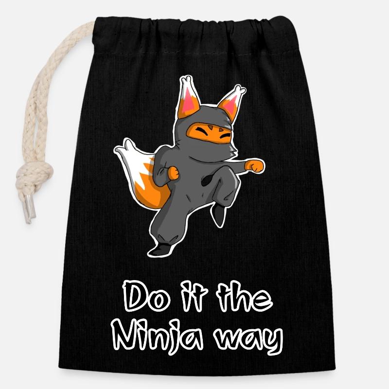 Ninja-Fuchs Geschenk - Verschließbarer Geschenkbeutel aus Baumwolle (14x20cm) - Schwarz