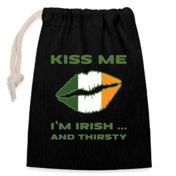 Kiss me I'm Irish and thirsty. - Closable cotton gift bag (14x20cm) - black - Front
