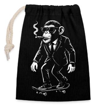 Funny chimp in suit on Skateboard - Closable cotton gift bag (14x20cm) - black - Front
