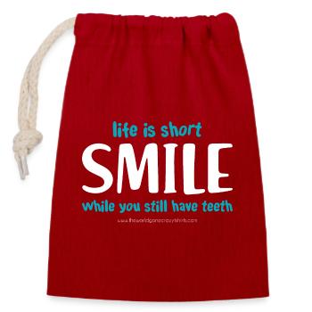 Smile (dark) - Closable cotton gift bag (14x20cm) - red - Front