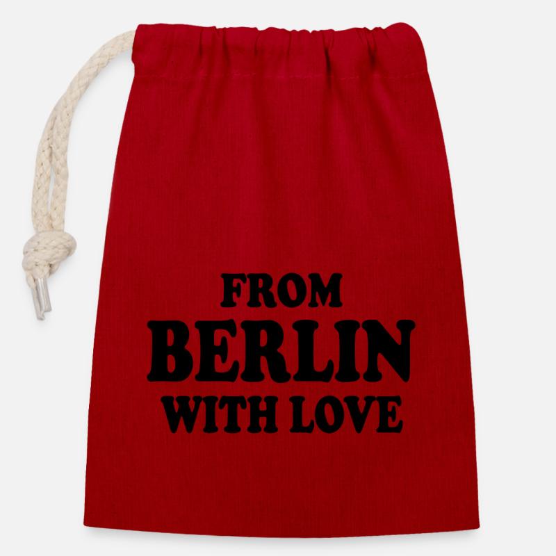 From berlin with love - Verschließbarer Geschenkbeutel aus Baumwolle (14x20cm) - Rot