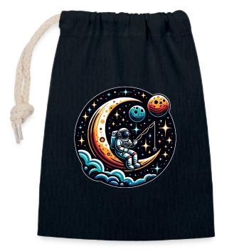 Un astronaute est assis sur le croissant de lune et pêche - Sac cadeau en coton avec cordon (14 x 20 cm) - bleu marine - Devant