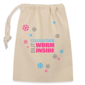 Cold outside but worm inside - Verschließbarer Geschenkbeutel aus Baumwolle (14x20cm) - Natur - Vorne