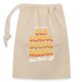 Old School Ham Radio Social - Closable cotton gift bag (14x20cm) - nature - Front