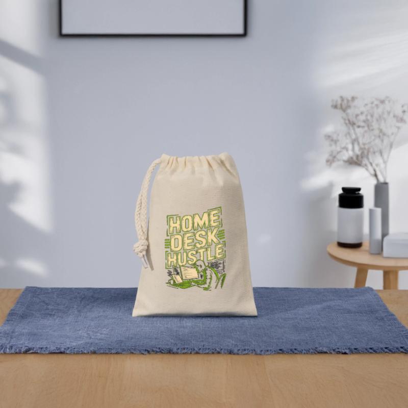Remote Developer Home Desk Hustle Remote Coder Closable cotton gift bag (14x20cm)