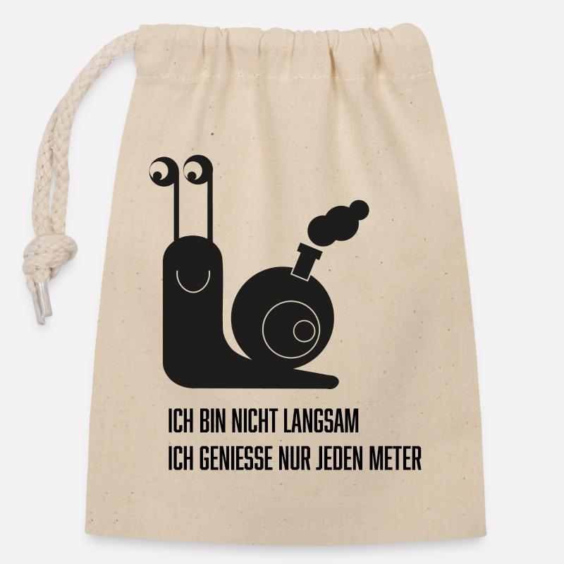 Snail with funny saying - Closable cotton gift bag (14x20cm) - nature