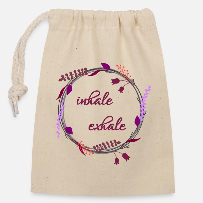 Inhale... Exhale... - Verschließbarer Geschenkbeutel aus Baumwolle (14x20cm) - Natur