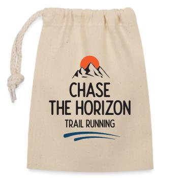 Trail Running - Chase The Horizon - Closable cotton gift bag (14x20cm) - nature - Front