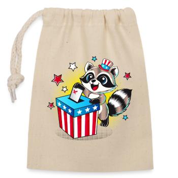 A raccoon casts his vote in the US election - Closable cotton gift bag (14x20cm) - nature - Front