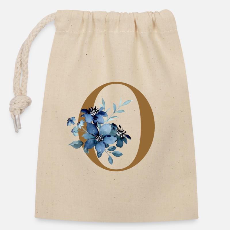 Florales O – Goldener Buchstabe mit Blüten - Verschließbarer Geschenkbeutel aus Baumwolle (14x20cm) - Natur