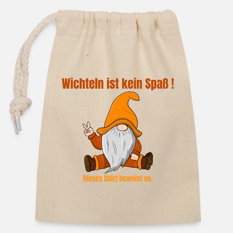 Wichteln ist kein Spaß – Gnom Edition - Verschließbarer Geschenkbeutel aus Baumwolle (14x20cm) - Natur