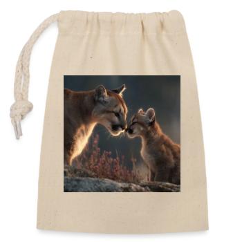 Cougar Berglöwen Mutter & Jungtier – Pure Liebe - Verschließbarer Geschenkbeutel aus Baumwolle (14x20cm) - Natur - Vorne