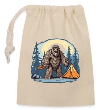 Bigfoot Camping im Wald - Verschließbarer Geschenkbeutel aus Baumwolle (14x20cm) - Natur - Vorne