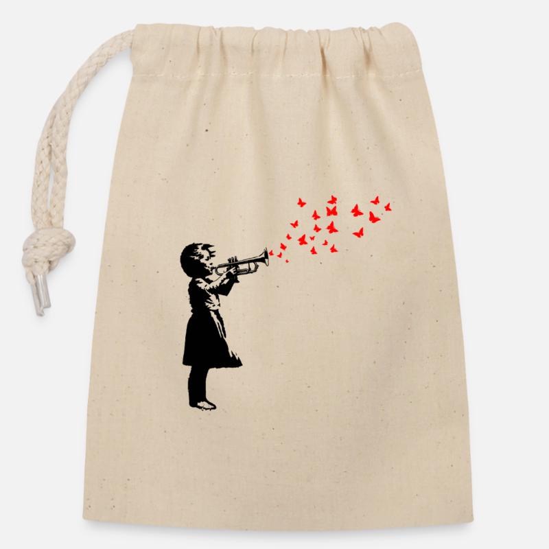Mädchen und Schmetterlinge mit Trompete, Banksy-Stil. - Verschließbarer Geschenkbeutel aus Baumwolle (14x20cm) - Natur